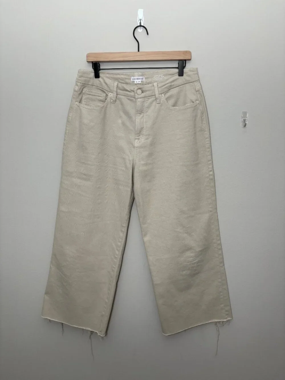 Good American Palazzo Cropped Raw Hem Cream Denim High-Rise Jeans 14 Stretchy - Picture 3 of 13